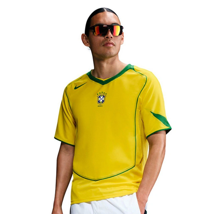 Camiseta Nike Brasil Edición Especial Reissue