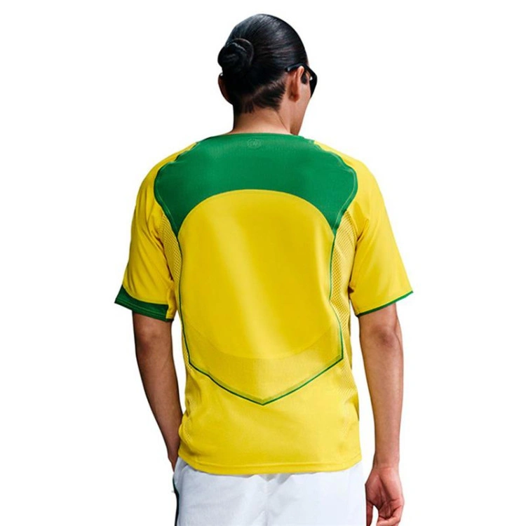 Camiseta Nike Brasil Edición Especial Reissue 3 Camiseta Nike Brasil Edición Especial Reissue