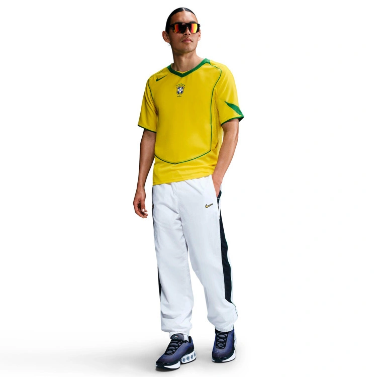 Camiseta Nike Brasil Edición Especial Reissue 8 Camiseta Nike Brasil Edición Especial Reissue