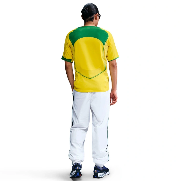 Camiseta Nike Brasil Edición Especial Reissue 9 Camiseta Nike Brasil Edición Especial Reissue