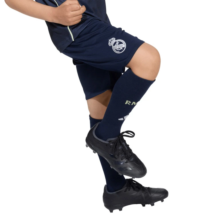 Conjunto adidas Real Madrid Segunda Equipación 2025-2026 Niño 5 Conjunto adidas Real Madrid Segunda Equipación 2025-2026 Niño