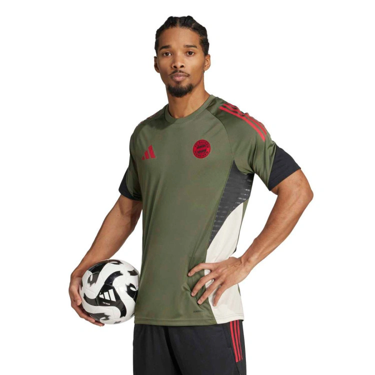 Camiseta adidas FC Bayern Training 2025-2026