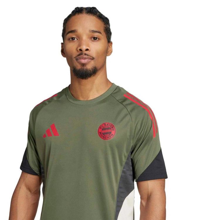 Camiseta adidas FC Bayern Training 2025-2026 4 Camiseta adidas FC Bayern Training 2025-2026