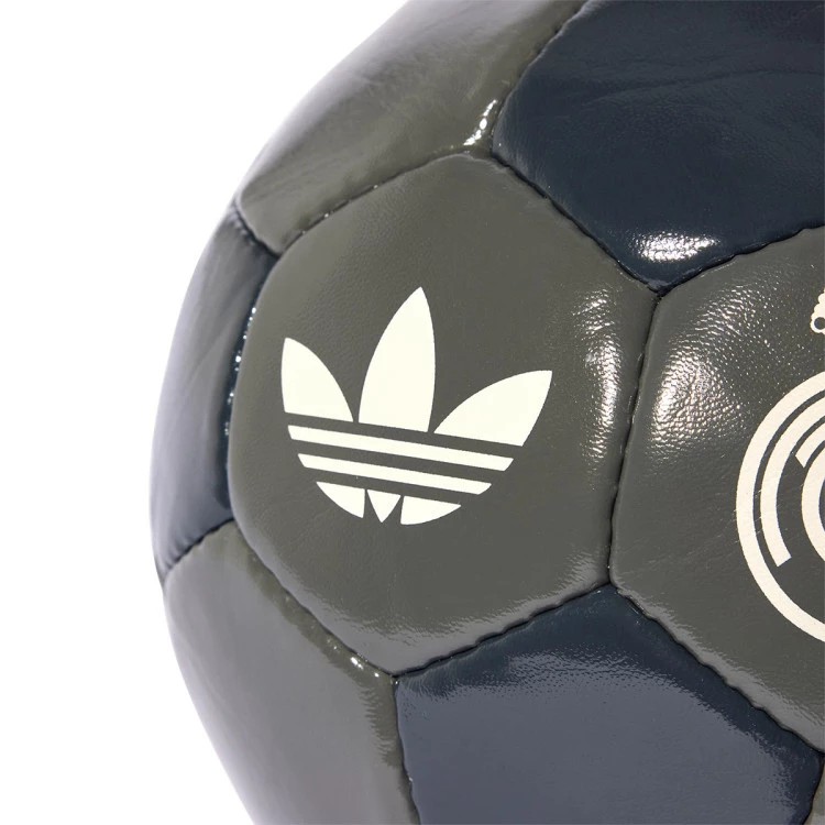 Balón adidas Real Madrid 2024-2025 4 Balón adidas Real Madrid 2024-2025