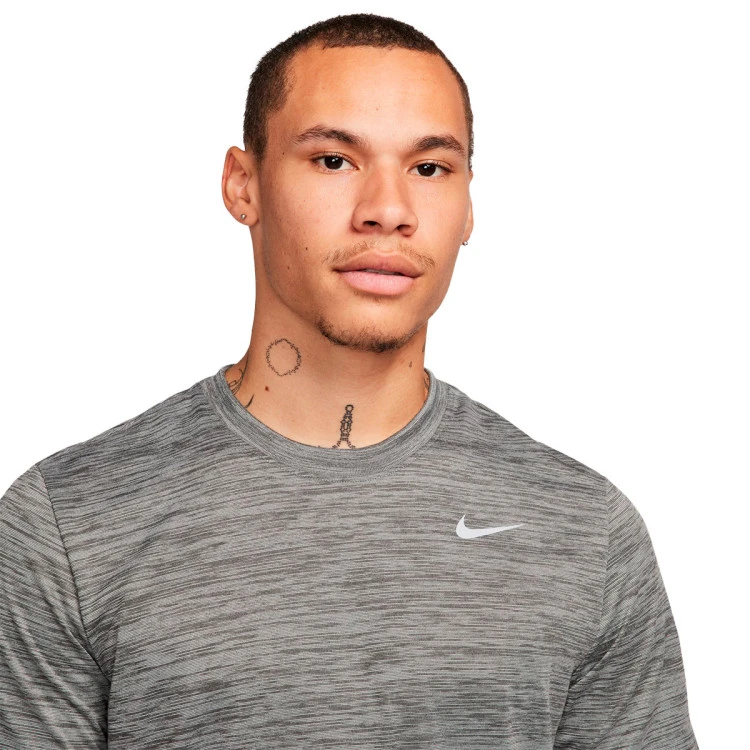 Camiseta Nike Dri-FIT 4 Camiseta Nike Dri-FIT