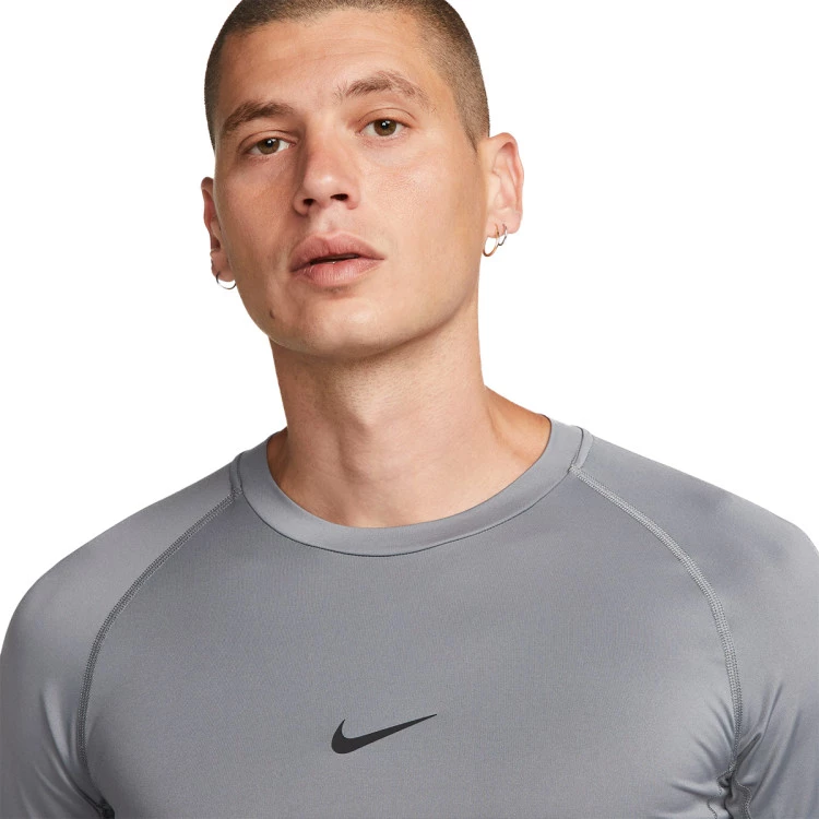 Camiseta Nike Manga Corta Pro Dri-Fit 4 Camiseta Nike Manga Corta Pro Dri-Fit